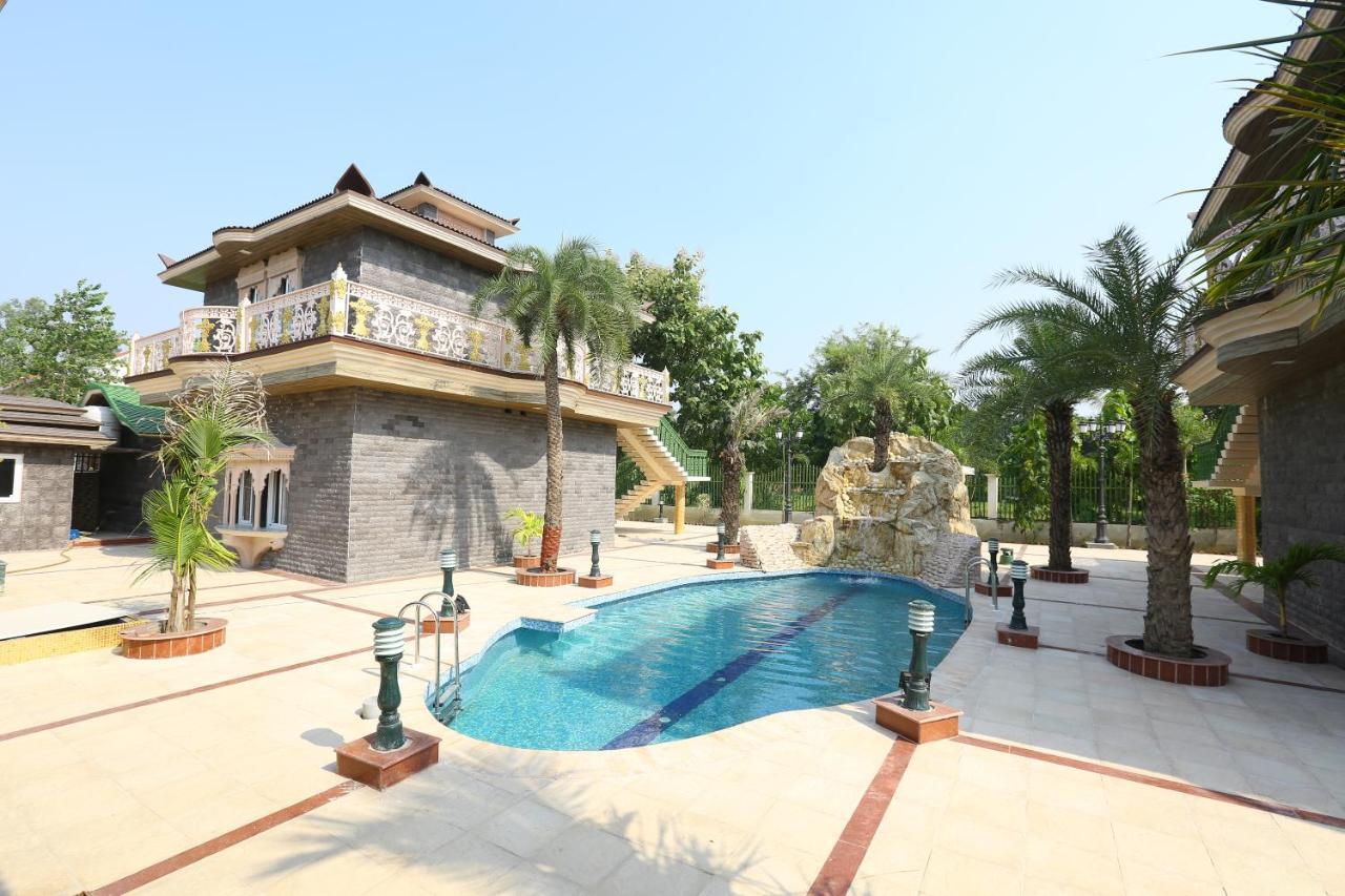 Готель Mann The Palm Retreat Лакхнау Екстер'єр фото